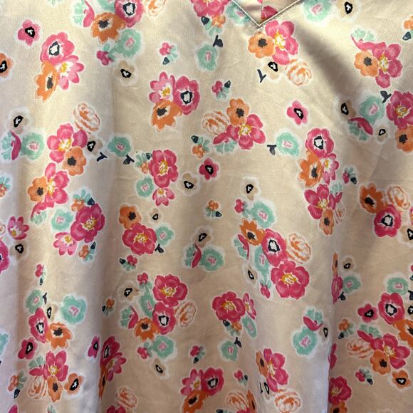 Luxe Lane Bryant Floral Top (18/20) - Mixed Media Beauty!** - Picture 2 of 5